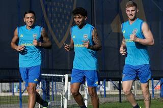 Los dos jóvenes del medio de Boca que se deben una gran actuación en el superclásico