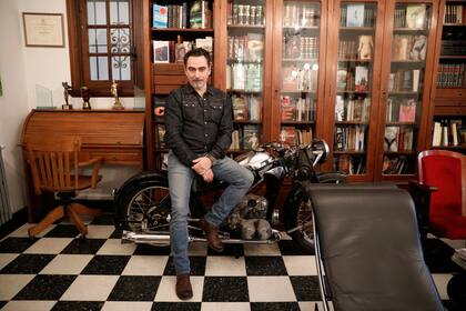 "Hay algo en la lucha que tiene que ver con la belleza", reflexiona el escritor en tono íntimo