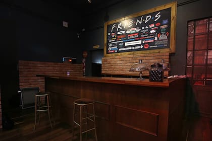 La barra del café temático que celebra los 25 años de Friends