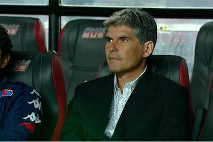 Fabián Alegre se alejó de Tigre