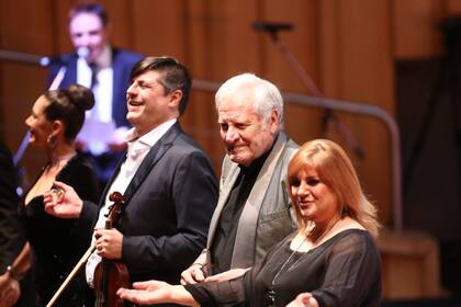 Fabián Bertero, Pepe Colángelo y Sandra Luna, en Tango BA