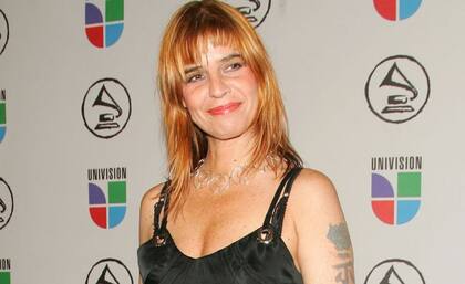 Fabiana Cantilo es una reconocida artista argentina que ha vendido millones de copias con sus discos