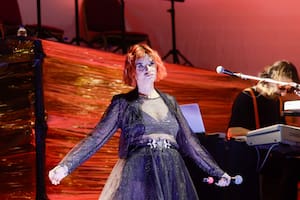 Fabiana Cantilo habló de su dura infancia, de la relación con su prima Patricia Bullrich y del deseo de tener su propia serie