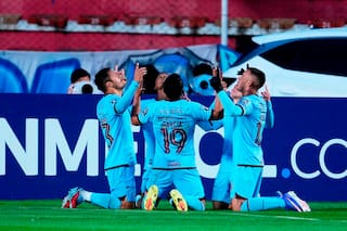 Fabio iguala récord de partidos en Copa Libertadores en caída de Fluminense ante Bolívar