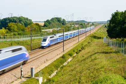 Fabricados por Alstom y operados principalmente por el operador francés SNCF, los modelos Duplex, Réseau, POS y Euroduplex alcanzan máximas de hasta 320 km/h en las operaciones comerciales.