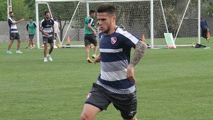 Fabricio Bustos no jugará el jueves ante Nacional
