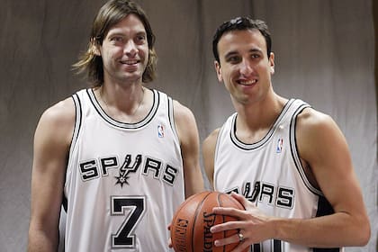 Fabricio Oberto y Manu Ginóbili compartieron equipos en el seleccionado y, también, en los Spurs