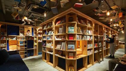 Facebook / Book and Bed Tokyo