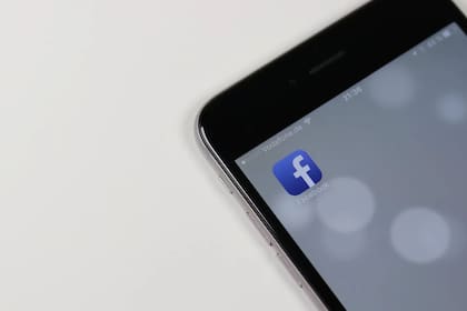 Facebook recopila información personal (Foto Pexels)