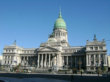 El Congreso Nacional renovará 24 bancas en el Senado y 127 de la Cámara de Diputados en los comicios del 26 de octubre