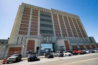 Cómo es el Metropolitan Detention Center, la cárcel en la que Nicolás Maduro quedó detenido en Nueva York