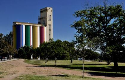 Fachada del Museo Macro de Rosario