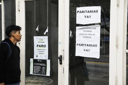 Facultades "de luto" por el veto presidencial a la Ley de Financiamiento Universitario