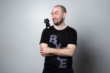 Facundo Alaniz, emprendedor de Byte. Junto con Nicolás Cravenna alimentan el fanatismo de los seguidores de la saga Star Wars