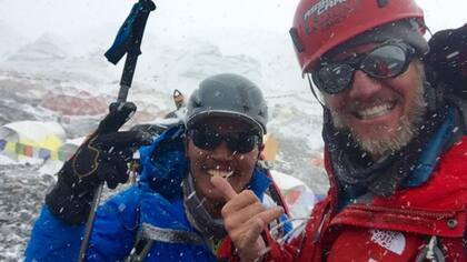 Facundo Arana lo hizo: esta vez, consiguió hacer cumbre en el Everest