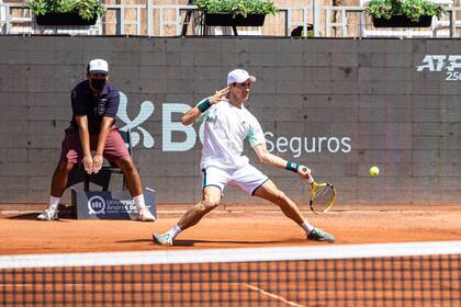 Facundo Bagnis se energiza en el Chile Open. 