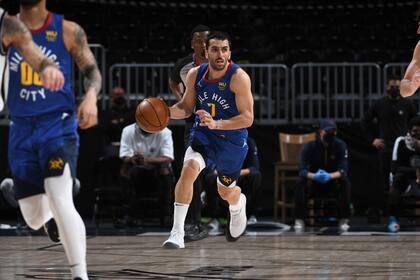 Facundo Campazzo ante sus primeros playoffs de la NBA, que comenzarán el sábado próximo