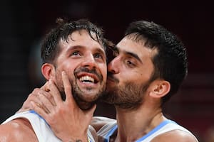 Selección gloriosa. Desde adentro: el miedo de Hernández y 10 chinos argentinos