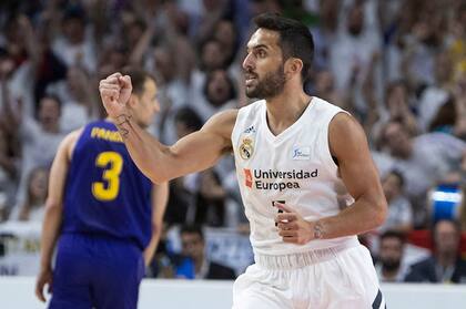 Facundo Campazzo, campeón ante Barcelona
