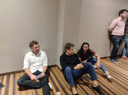 Facundo Manes en un aparte de la reunión de los legisladores nacionales de la UCR en Santa Fe.