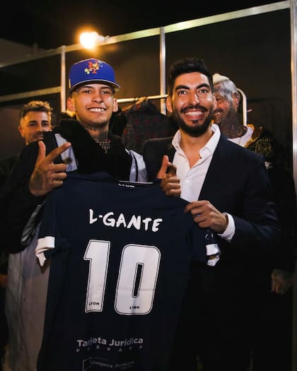 Facundo Moyano posteó fotos con L-Gante