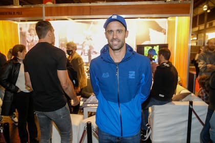 Facundo Pieres cierra un ciclo con Ellerstina, la única camiseta que vistió desde su debut en Palermo