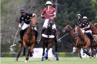 Abierto de Tortugas: golearon Ellerstina y Las Monjitas rumbo a una semifinal