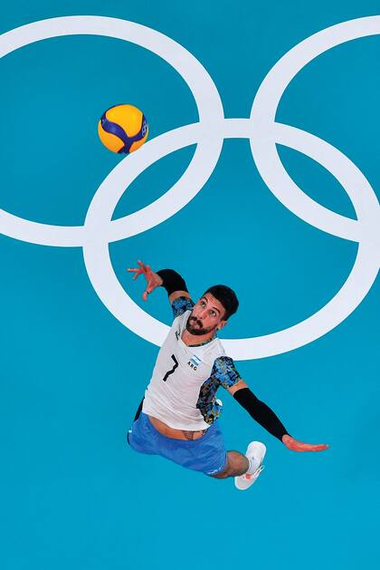 Facundo siguió los pasos de su padre, Hugo, uno de los mejores voleibolistas de la historia.