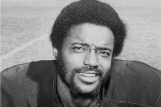 Fallece leyenda de Raiders George Atkinson, conocido por sus duros golpes