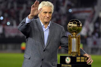 Falleció Amadeo Carrizo, gloria de River Plate