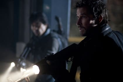 Falling Skies narra cómo sobrevivir en una Tierra arrasada y ocupada por un ejército casi invencible