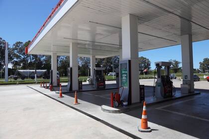 Falta combustible en las estaciones de la autovía 2 camino a Mar del Plata