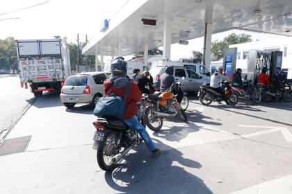 Falta de gasoil en estaciones de servicio en Tucumán el 6/6/22