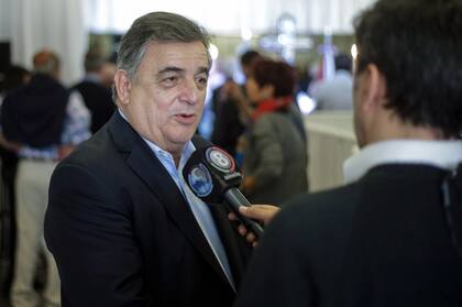 El diputado nacional Mario Negri (UCR-Cambiemos), en la despedida.