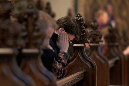 Familiares de las presuntas víctimas afirmaron que voceros de la Iglesia anglicana los llamaron a seguir con sus vidas a pesar de los abusos