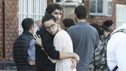 Familiares de los pilotos desaparecidos