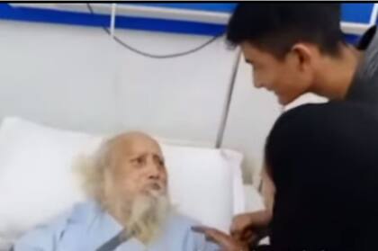 Familiares del hombre perdido ven por primera vez a su pariente, pero lo que hizo en estos años es un misterio