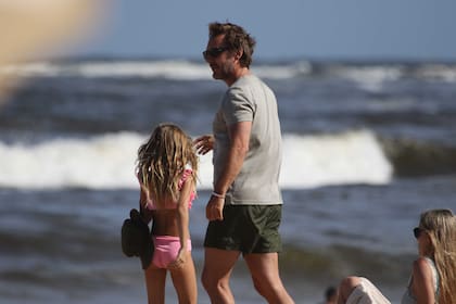 Según trascendió, Benjamín Vicuña recibió el año junto a sus tres hijos mayores -Bautista, Beltrán y Benicio-, fruto de su relación con Carolina Pampita Ardohain, y con Magnolia y Amancio, los más pequeños, hijos de La China Suárez