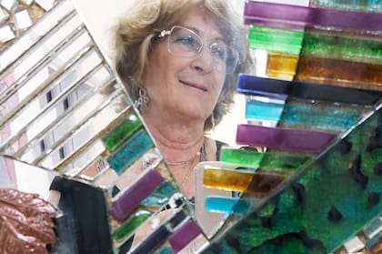 Fanny, entre vidrios.