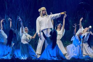 Fans se apresuran a aprender español antes del show de medio tiempo de Bad Bunny en el Super Bowl