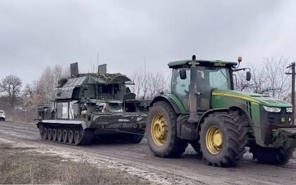 Farmers Stealing Tanks, el juego que homenajea a los granjeros ucranianos que robaron tanques rusos en la invasión