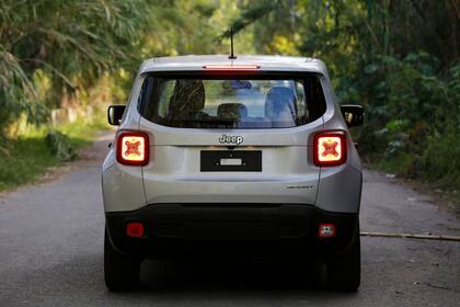 Faros traseros en forma de X