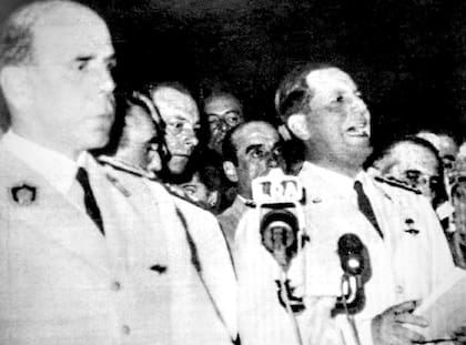 Farrell al gobierno; Perón al poder; fue vicepresidente en la dictadura de 1943