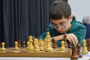 Faustino Oro, el chico argentino de 10 años que le ganó al número 1 del mundo del ajedrez