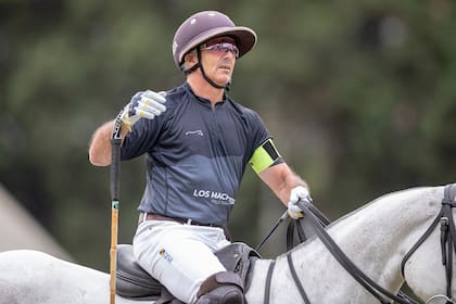 Mariano Aguerre, capitán de Los Machitos; tras mantener la categoría, evaluará si sigue jugando