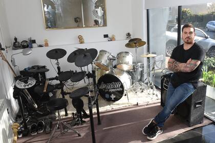 Sobre las críticas por su paso por la TV y su próximo proyecto. "Si no salgo, si no voy a PH o no voy a Masterchef, ¿de qué vivo? Esa gente que me critica, ¿va a pagar mis cuentas?