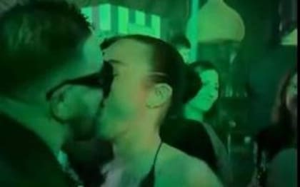 Fede Bal quedó grabado dándole un beso a Juli Roque