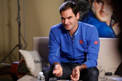 Federer dio entrevistas a medios locales