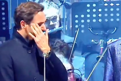 Federer rompió en llanto durante un concierto de Andrea Bocelli