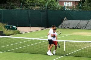 Wimbledon. Federer se divierte con Schwartzman y se ríe del "Royer" argentino